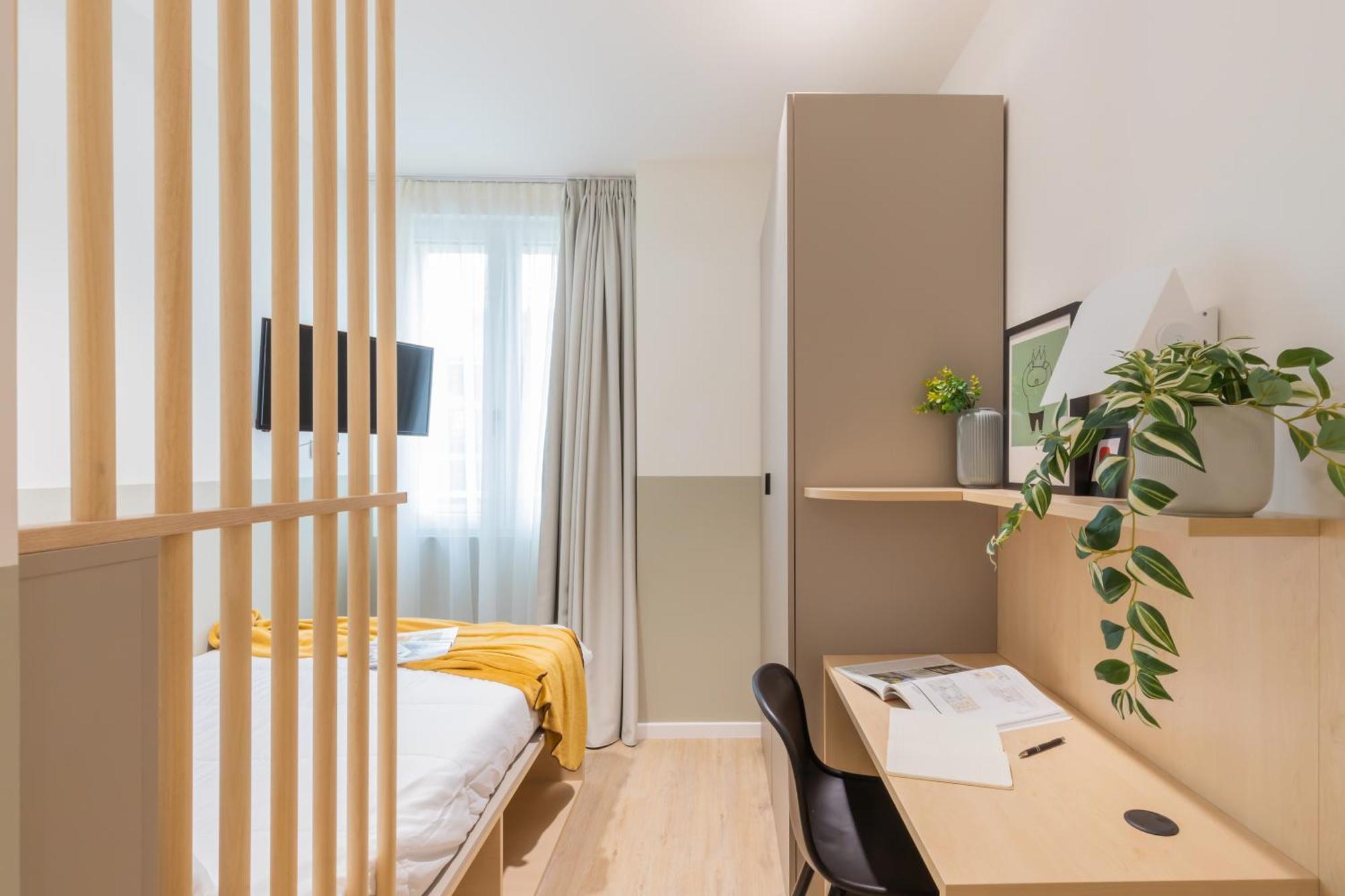 Well-Located Campus Rooms Near City Park Milano Eksteriør billede