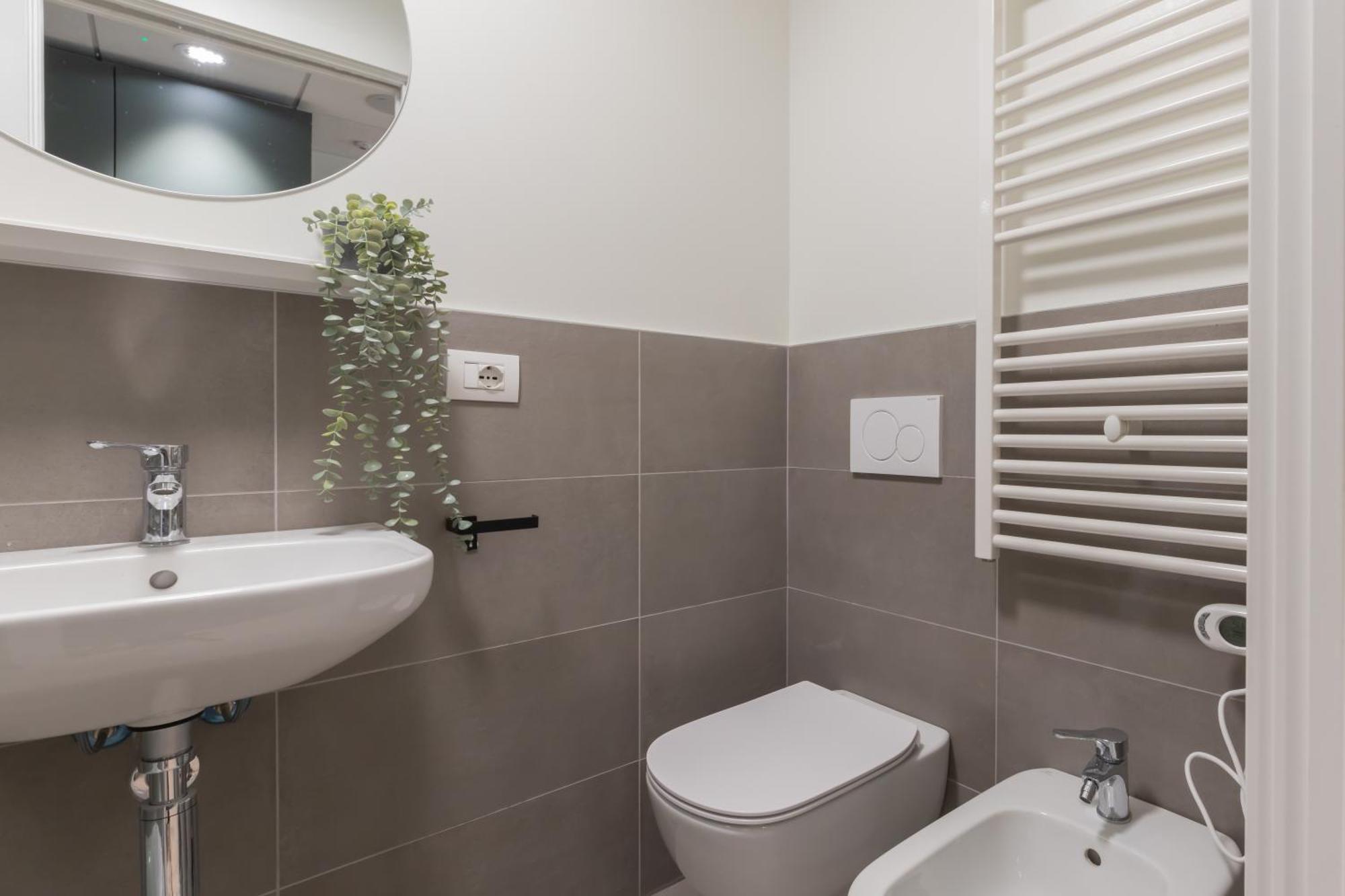 Well-Located Campus Rooms Near City Park Milano Eksteriør billede