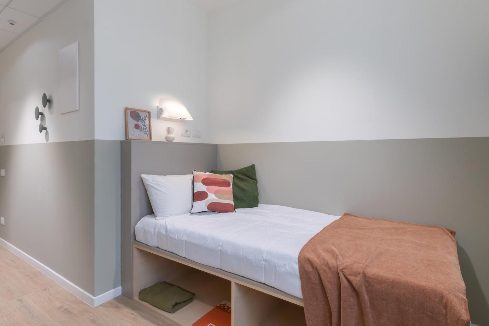 Well-Located Campus Rooms Near City Park Milano Eksteriør billede